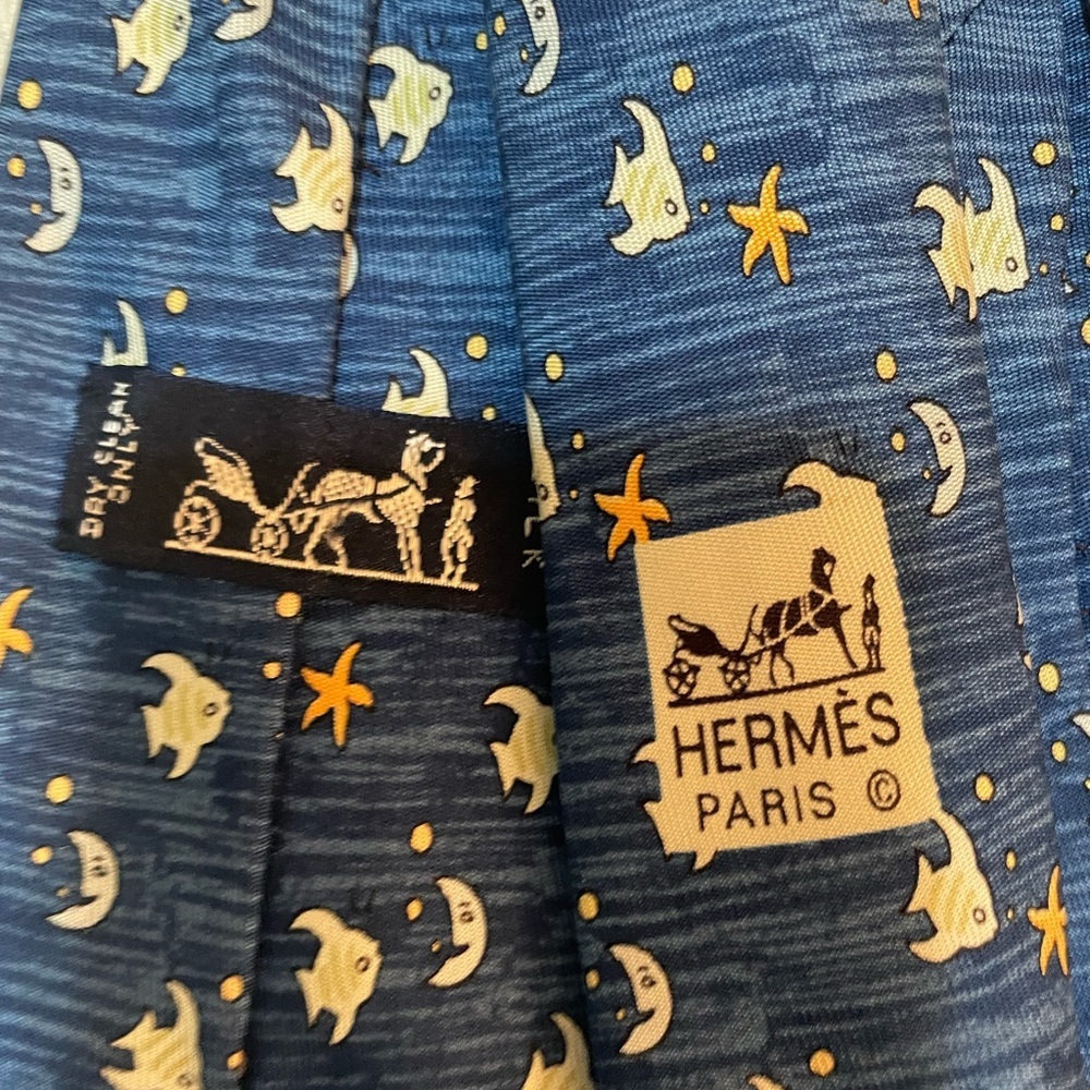Hermès‎ tie